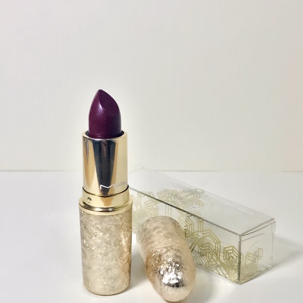 MAC SNOW BALL Holiday Elle Belle